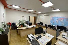 Помещение 98,3 м² под магазин, офис, салон