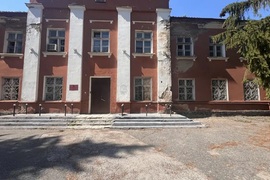 Помещение 851 м² под офис, медцентр, отель