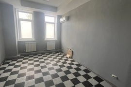 Помещение 77 м² под офис, кабинет, услуги