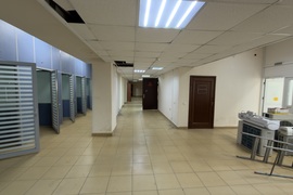 Нежилое помещение 380 м² под офис