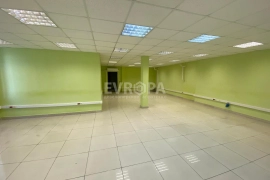Помещение 136 м² офис или кабинет