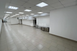 Помещение Торговое Офис  200 м²