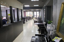 Помещение 356 м² под офис, магазин, общепит