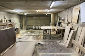 Производство, 700 м²