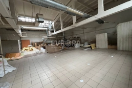 Помещение 1044 м² под склад или производство