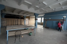 Склад неотапл  420 м²