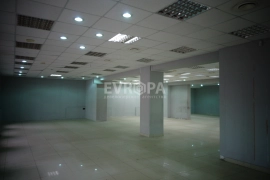 Помещение Торг (частями)  650 м²