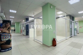 Торговая площадь 17,8 м²