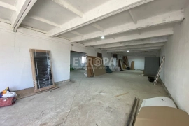 Склад + офис в аренду, 600 м², 1 и 2 этаж, 100 кВт, отопление включено
