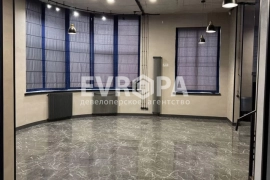 Офис Торговое Помещение 103 м²