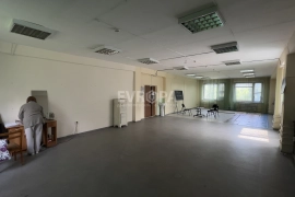 Помещение 94 м² под склад, офис, кабинет