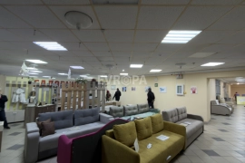 Помещение 600 м² под магазин