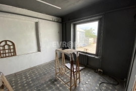 Помещение Склад 81 м²