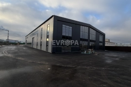 Нежилое помещение 1440 м² под склад, производство