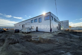 Производство / Склал 1296 м² 

