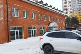 Просторное помещение 460 м² 