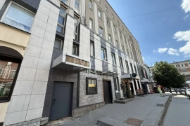 Офис 65-160 м², центр, 2 входа
