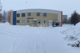 Медцентр / ОСЗ 2389 м² с арендаторами (Земля 60 сот.)
