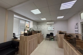 Помещение 121,6 м² с арендатором