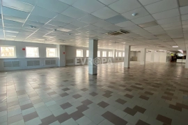 Помещение от 220 до 439 м²  офис