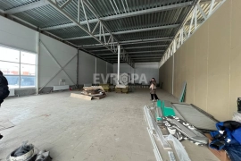 Помещение 330 м²  склад, магазин
