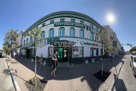 Помещение 500 м² под магазин, клинику, офис