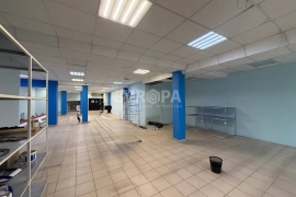 Помещение 163 м² под магазин, склад, производство