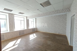 Офисы и кабинеты 16-400 м²