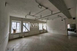 Помещение 135 м² под магазин, офис, ПВЗ