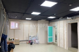 Нежилое помещение 214 м², отдельный вход